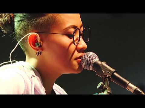 NUFI WARDHANA 1600 Kilometer(Kau Adalah Ketidakmungkinan Yang Ku Semogakan) | Konser Musik Indonesia