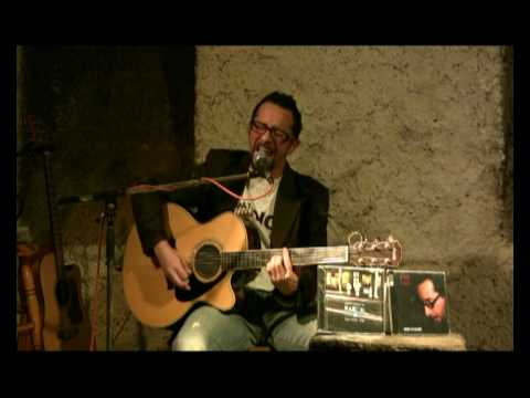 Quello che mi sfugge - Bruno Ciccaglione - Live in Cafè Concereto - Vienna 22.01.2010 Wien.avi