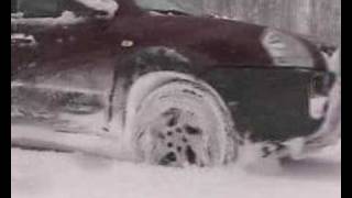 preview picture of video 'Hyundai SUV in snowstorm Class 3!'