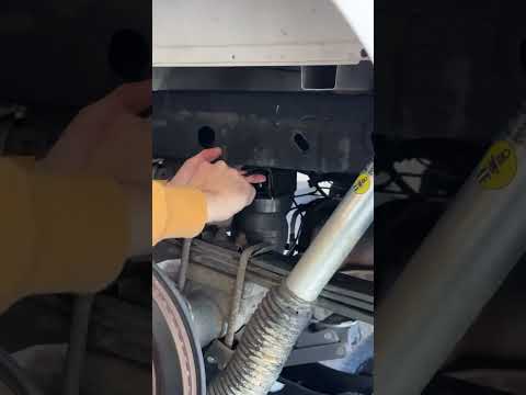 The ultimate towing solution! DIY install! Timbren SES💪