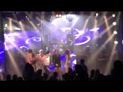 xryspa dance time live on caramela