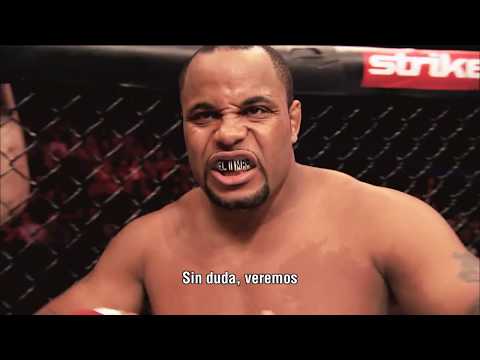 UFC 220: Cormier vs Volkan