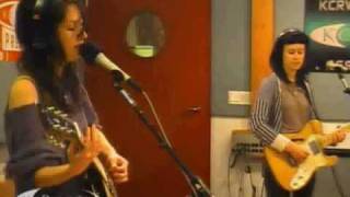 Azure Ray - Displaced (Part 3/9 - Live on Morning Becomes Eclectic 11/26/08)