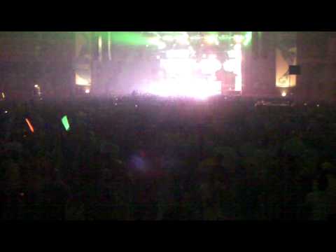 Global Dance Festival 09/07/2010 @ Athens Armin Van Buuren plays Jochen Miller - Humanoid