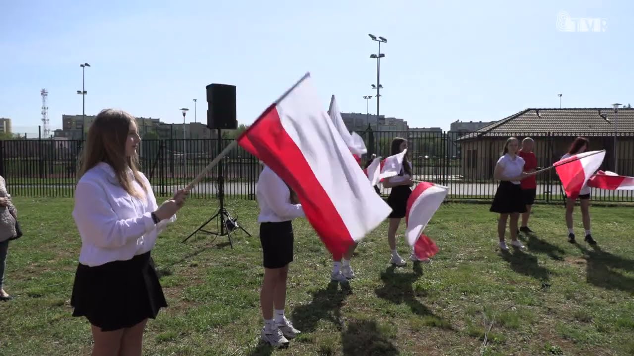 Obchody Święta Konstytucji 3 Maja w Szkole Podstawowej nr 10 w Sieradzu