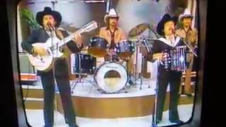 CADETES DE LINARES  ME VOY ME VOY EN VIVO