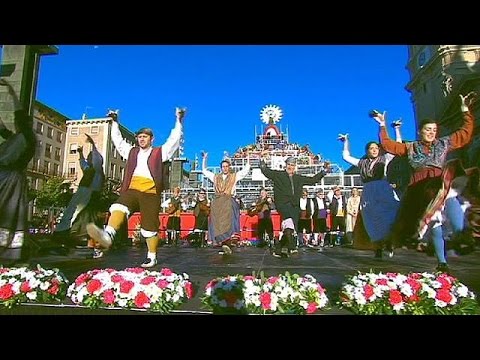 Spain: Zaragoza celebrates the 'Fiestas del Pilar'