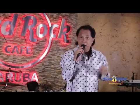 Victor Samuel Ella baila al son