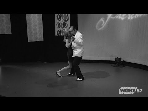 Jaime Alvarez Performs Tango, “Poema”| Presencia 304