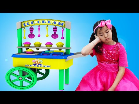 Emma and Jannie Pretend Play with Ice Cream Cart Food Toys