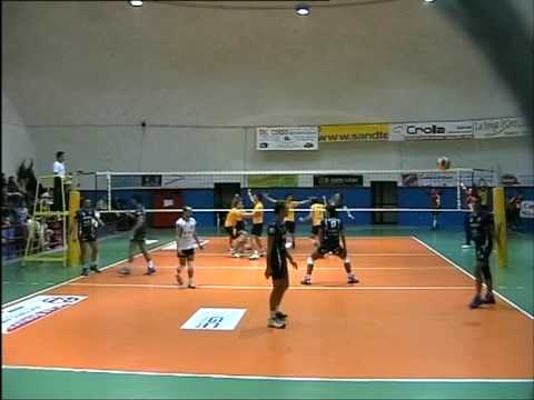 grande azione volley con esultanza alla marco delvecchio