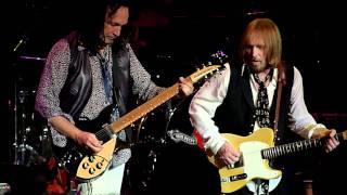 You Wreck Me - Tom Petty &amp; The Heartbreakers - KCSN Benefit - Northridge, CA - 10/29/11