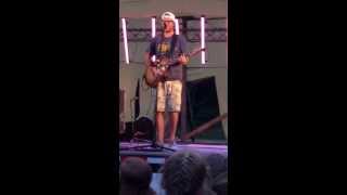 Chris August - Loving You Is Easy