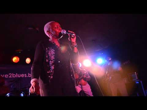 ZAKIYA  HOOKER track5 @ MOD, HASSELT - 12/05/15