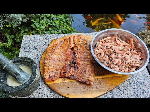 Muscat de Viespe. Grilled Danube Carp with Sarmuzac (garlic sauce) and Black Sea Garidze