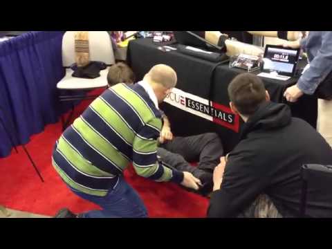 Slishman Traction Splint applied in 17 seconds at EMS Today Show