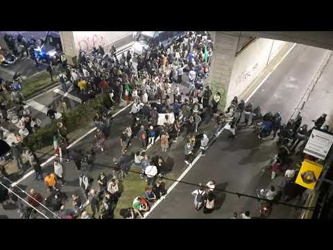 Ancora proteste No greenpass tafferugli