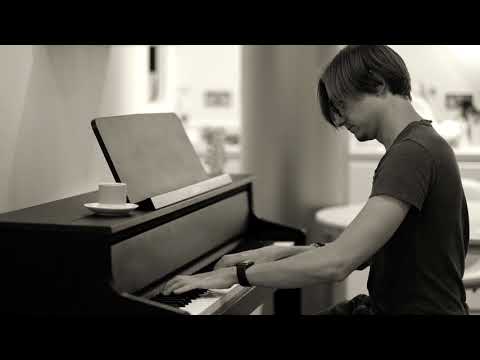 Peter Broderick — Query