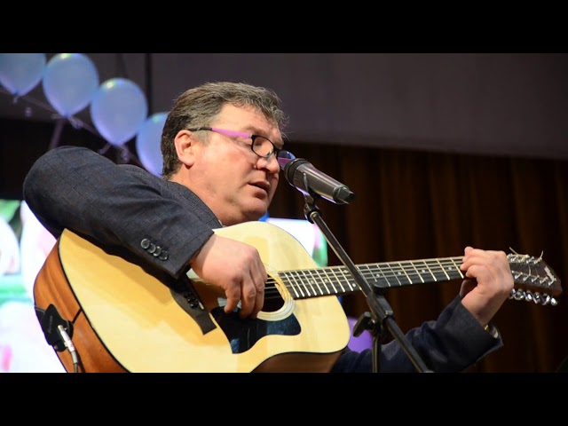 Музыкальный подарок агрызским женщинам от Валерия Владимировича Макарова