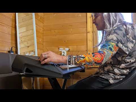 Yamaha psr sx600 latest update it's stupid