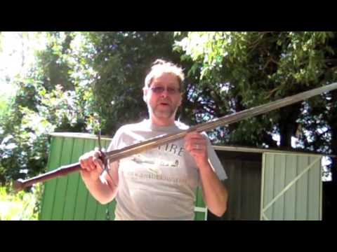 Four Classes of "Two Handed Swords"