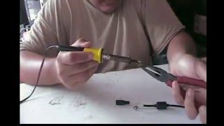 preview picture of video 'Como reparar Pin central de cargador - How to repair plug to laptop charger'