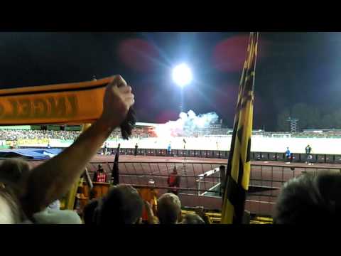 Eintracht Trier vs. Borussia Dortmund (Pyro) 22.08.2016