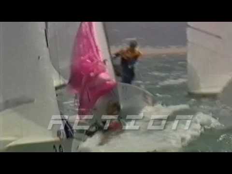 See me, feel me, fly me - this video proofs the legendary sailing qualities of the Flying Dutchman