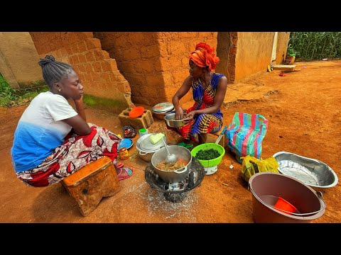 African village life/cooking the staple vegetables in northern Cameroon( NJAMANJAMA)