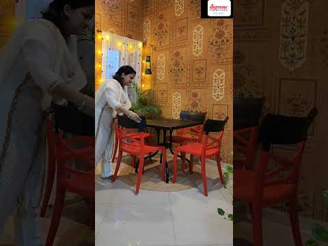 Atlanta plastic dining table