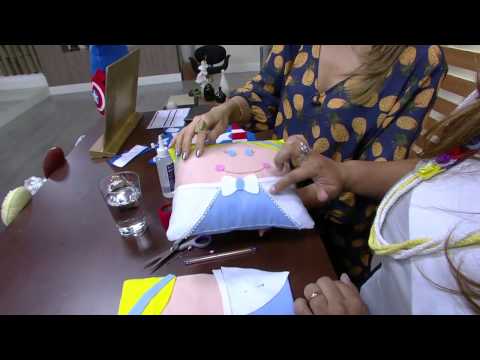 Mulher.com - 26/08/2015 - Almofada infantil, Cinderela e Capitão América - Regina Macao PT2