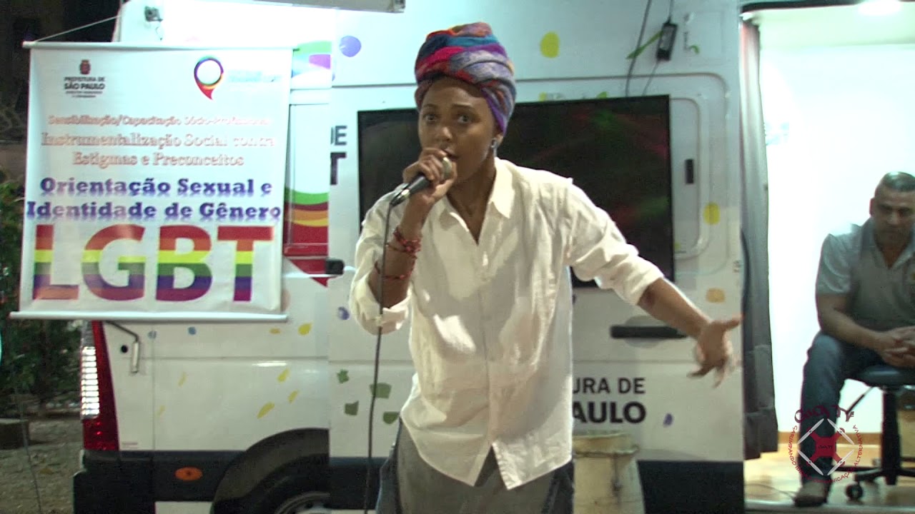 [Slam Fluxo] Bia Ferreira - Poesia: Cota Não É Esmola