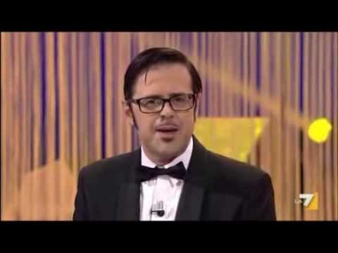 LILLO E GREG  l'inviato francese