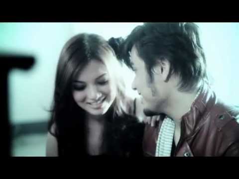 Bila Aku Jatuh Cinta video