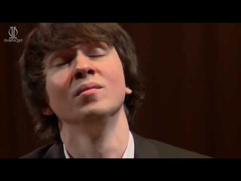 Alexei Melnikov performs Chopin. "Armchair Concerts" without an audience in Tchaikovsky Concert Hall