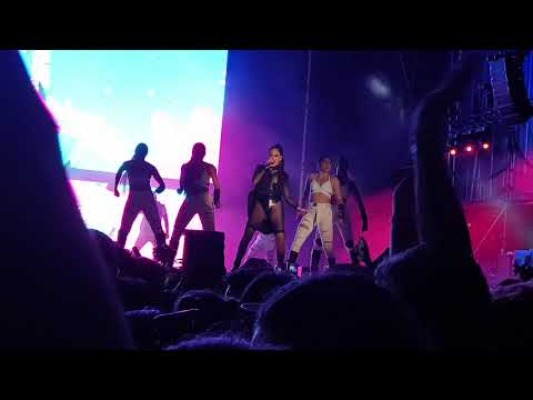 download lagu mp3 mp4 Reggaeton Beach Festival Santander, download lagu Reggaeton Beach Festival Santander gratis, unduh video klip Download Reggaeton Beach Festival Santander Mp3 dan Mp4 Music Gratis