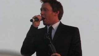 Suspicious Minds by Clay Aiken, Asheville, video by toni7babe