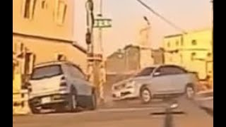 【車禍影片】 搶左轉遇上闖紅燈（2022.12.20 屏東縣萬丹鄉中興路一段與新社路口