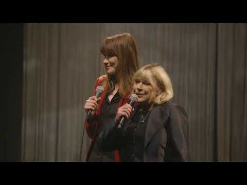 Marianne Faithfull & Carla Bruni  All the best à l’Olympia avec Marianne Faithfull 2014
