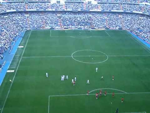 Gol do Real Madrid de escanteio contra o Numancia no Santiago Bernabéu - 14/09/2008