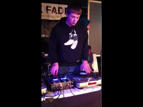 Warm up Session @ IDA Germany 2011/ScratchDJ.de Battle - Reaktionsschwach & Jay De Large