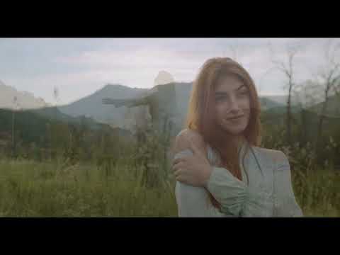 Arozin Sabyh - Holding On To You