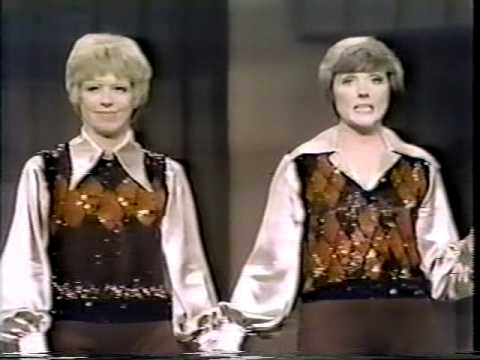 Julie and Carol - 60's medley 1/2