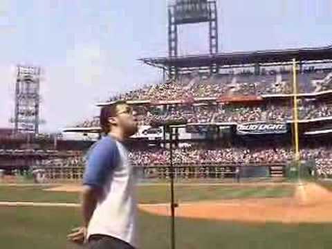 Seth Kallen sings @ Philadelphia Phillies Game (7/21/06)