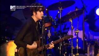 The Kooks live @ Rock am Ring 2009 - You Don&#39;t Love Me - HD