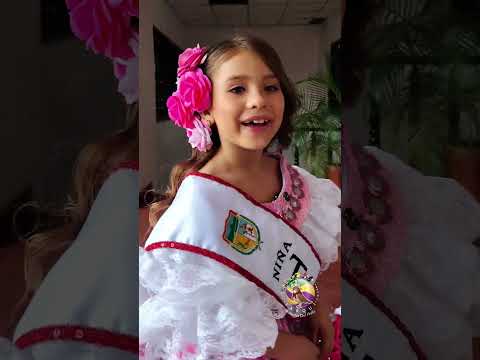 Eva Luna Ortiz Garzón recibe la banda como niña Tarqui al Reinado Departamental Infantil 2026 Rivera
