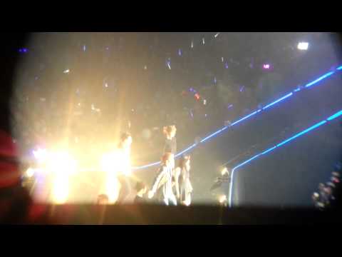 20141213 - JYP Nation in BKK 2014 [ONE MIC] - Nobody's Business : Suzy & JunHo