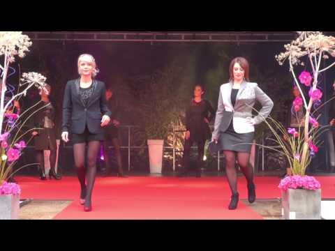 Weissenburg Elsass Frankreich Modenschau Place de Republique 8.10.2016 T7