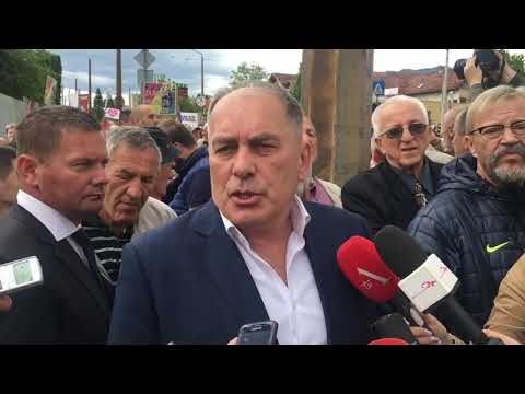 Dragan Mektić na protestima ispred VSTV-a