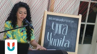 Yura Yunita - Harus Bahagia | Live at kumparan